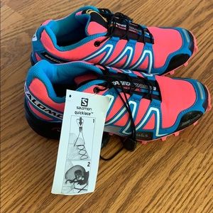 Salomon quicklace tennis shoes new with tags